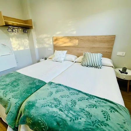 Casitas De Cueva Cueva (Burgos)